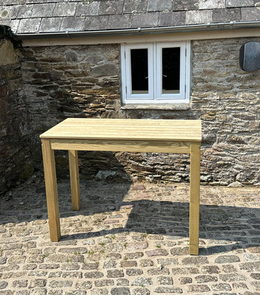 Birgitta Garden Bar Table